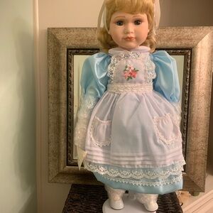 Vintage House of Lloyd Gifts "Alice" Doll